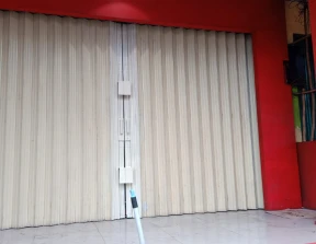 Folding Gate